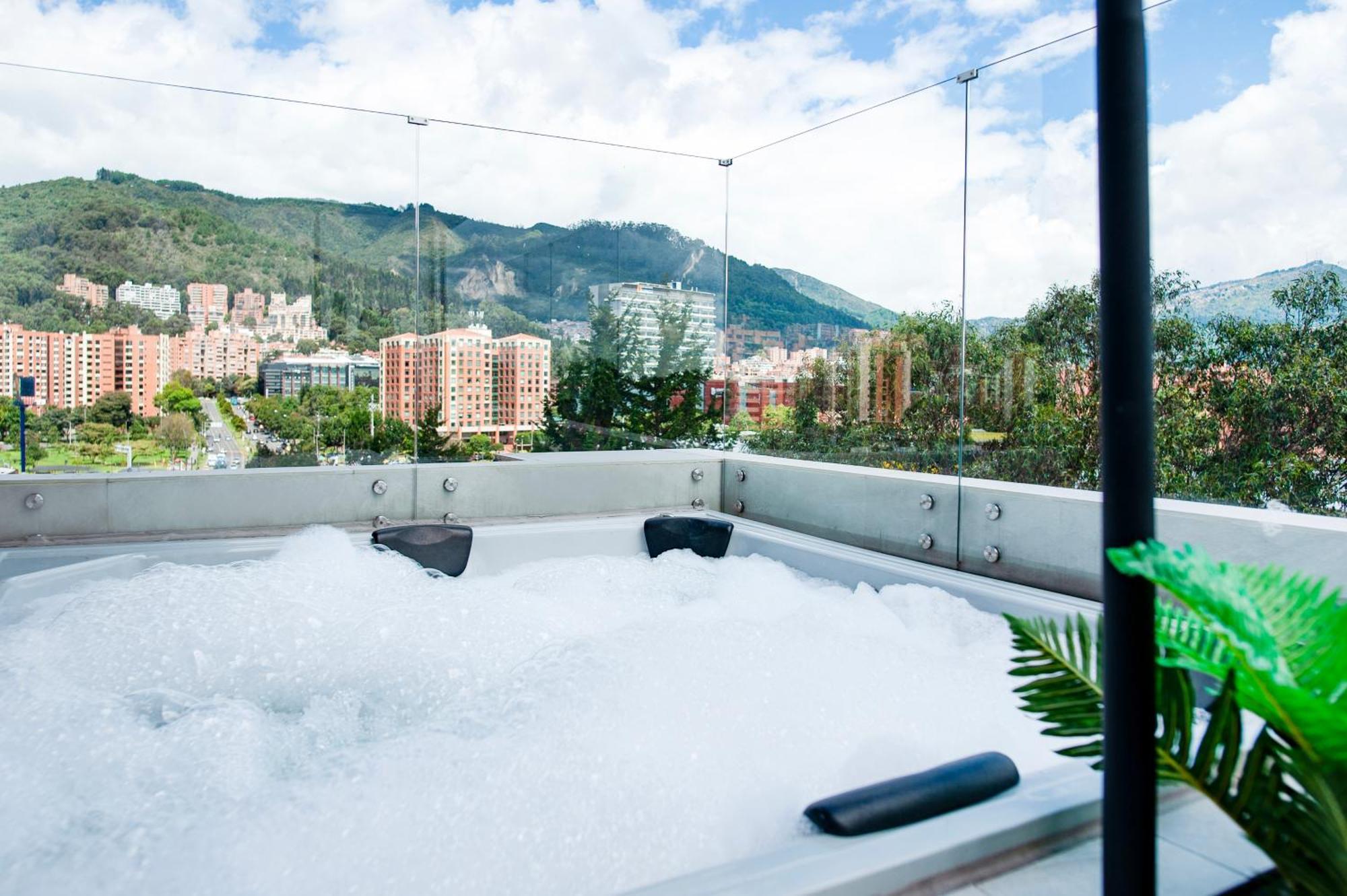 Hemma Bogota Country Luxury Suites Hotel Εξωτερικό φωτογραφία